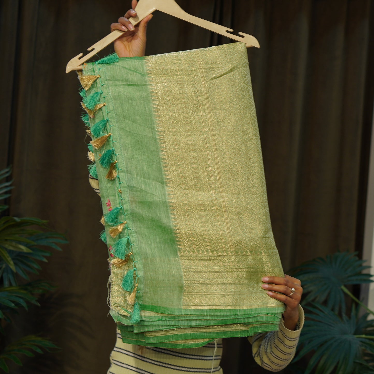 Saree sale online buy latest designer saree