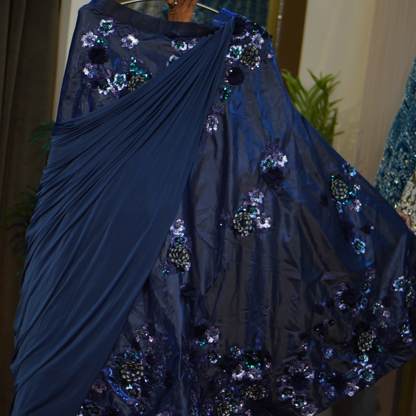 Lehenga set (buy online readymade lehenga choli)