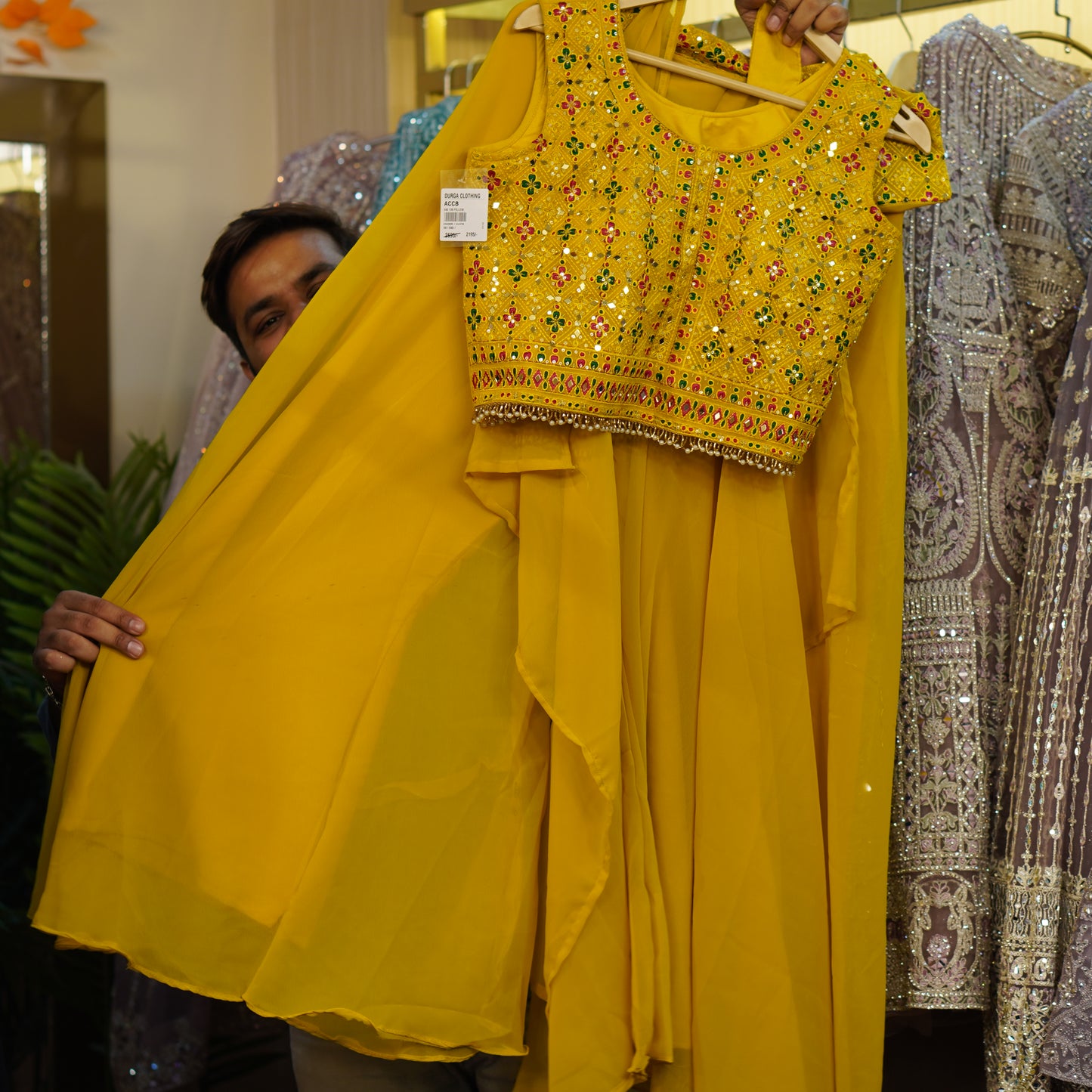 040-136-YELLOW