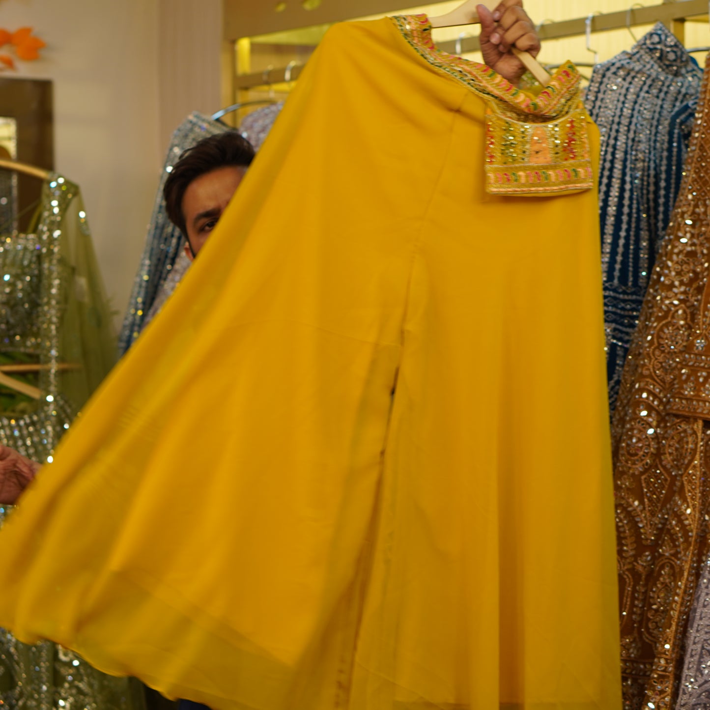 040-138-YELLOW