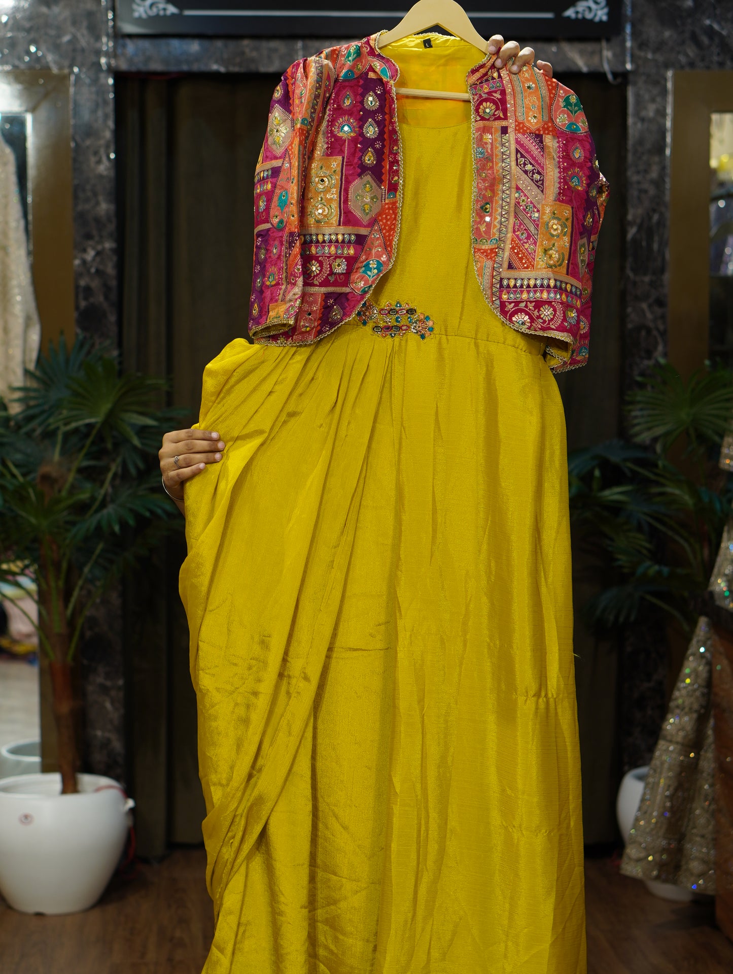 067-2255-YELLOW
