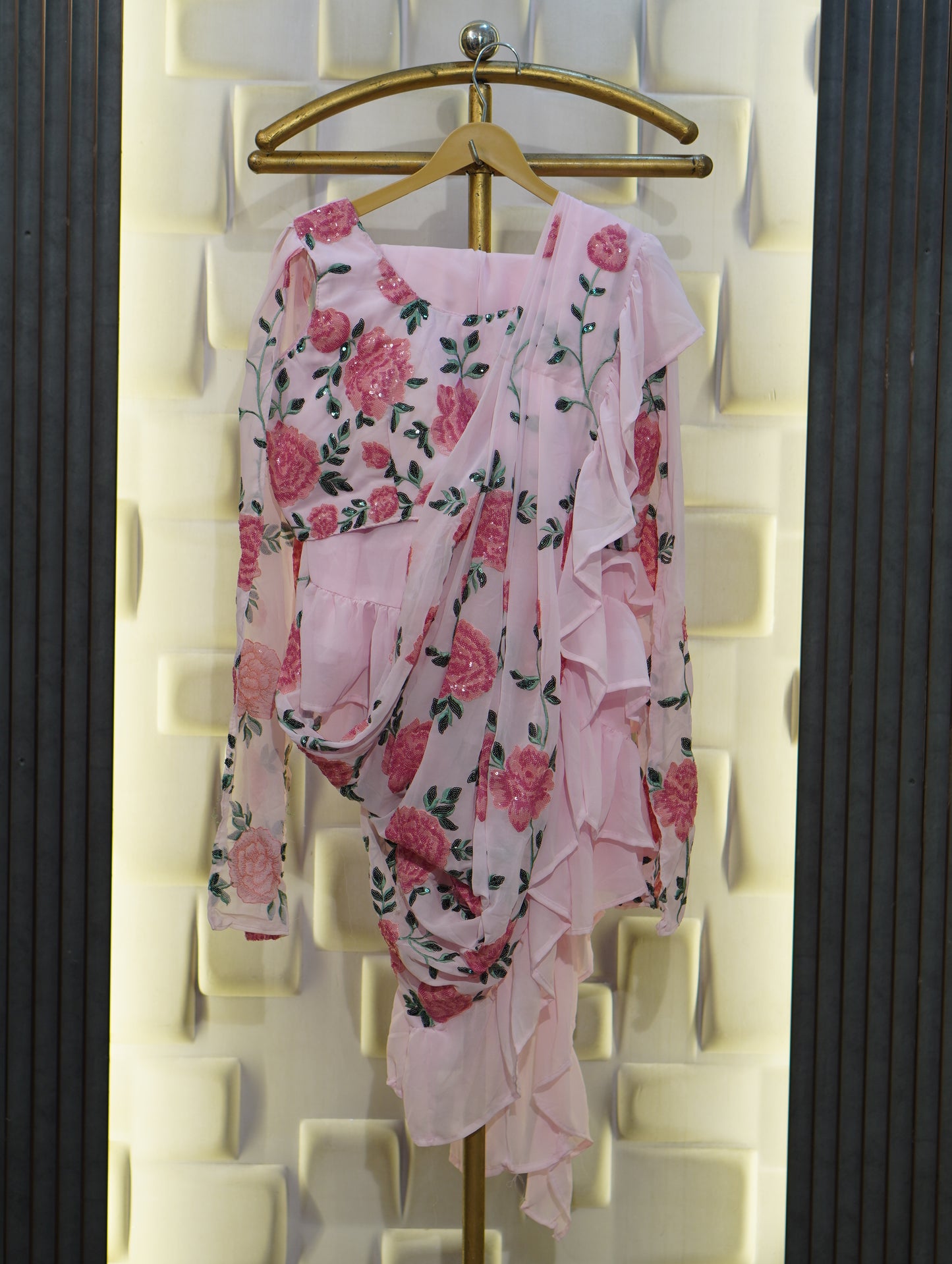 Readymade / PreDraped / Read To Wear Saree