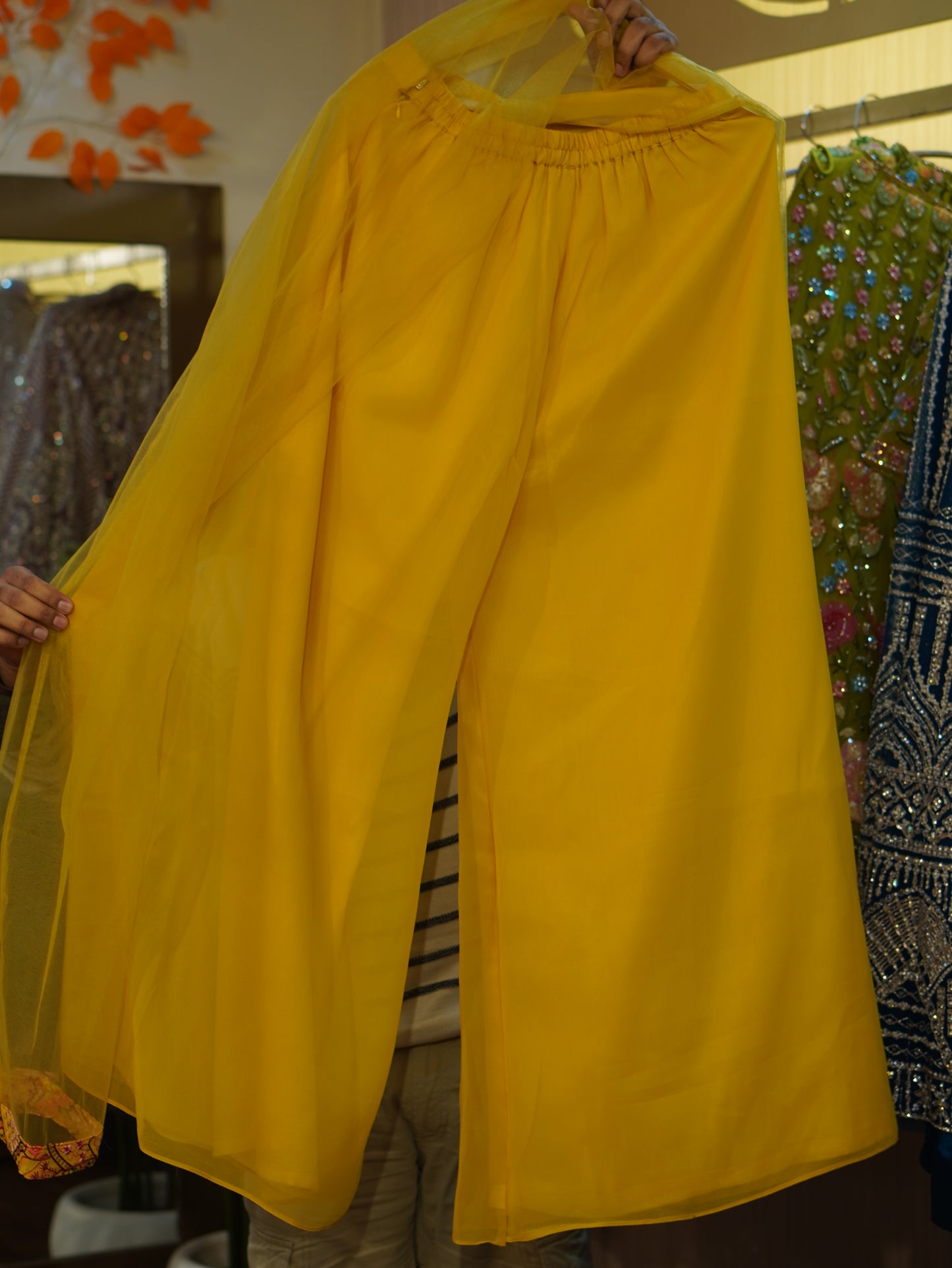 041-7366-YELLOW