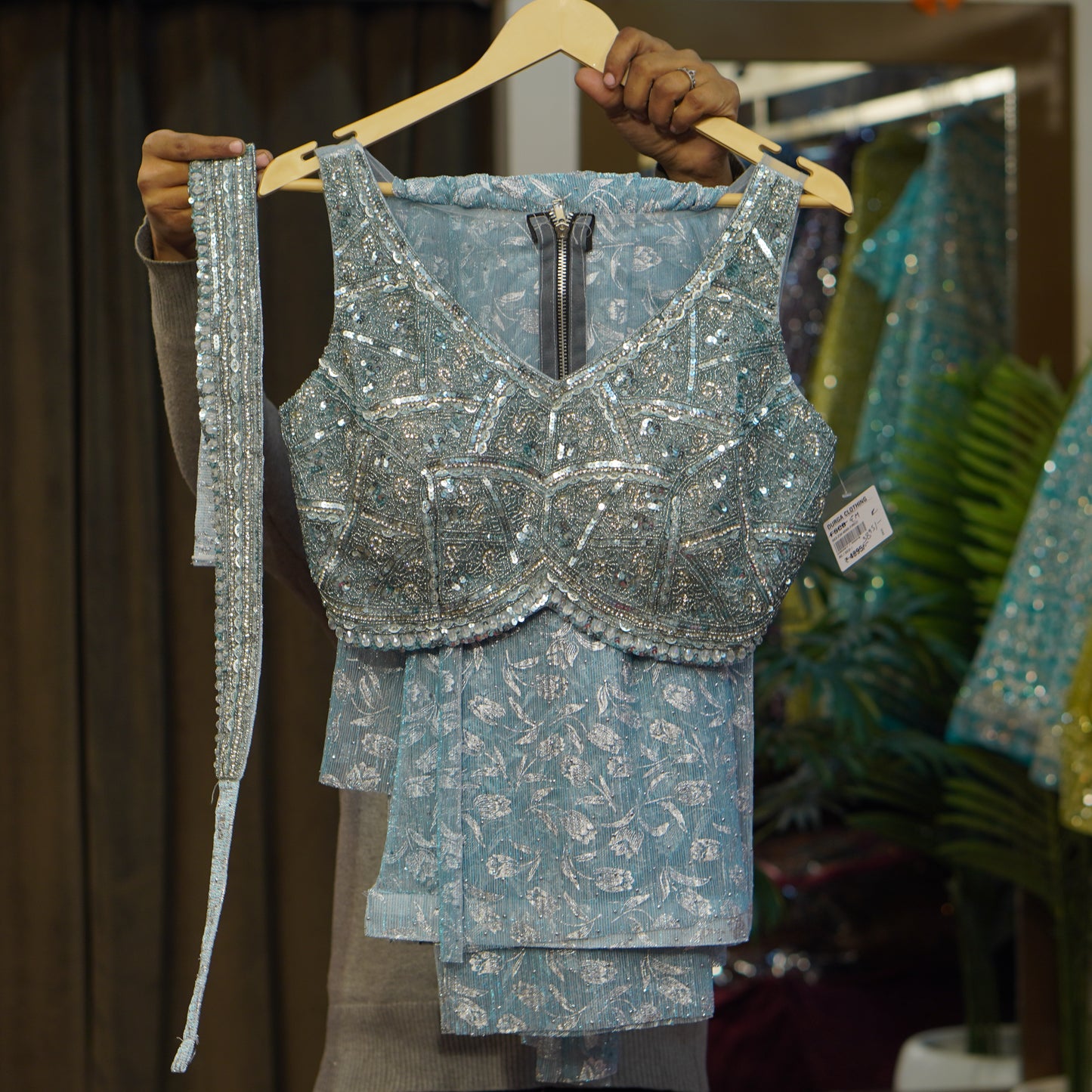 Readymade / PreDraped / Read To Wear Saree