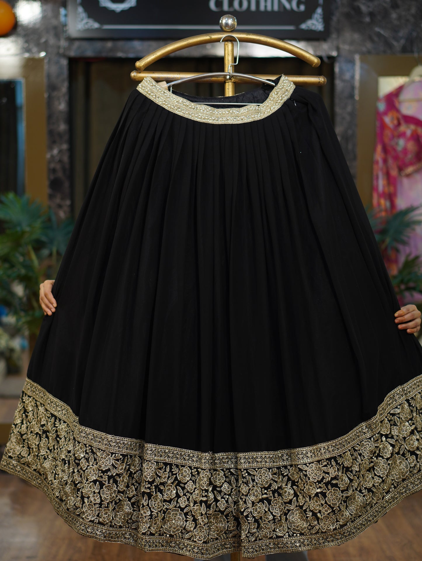 010-205-BLACK