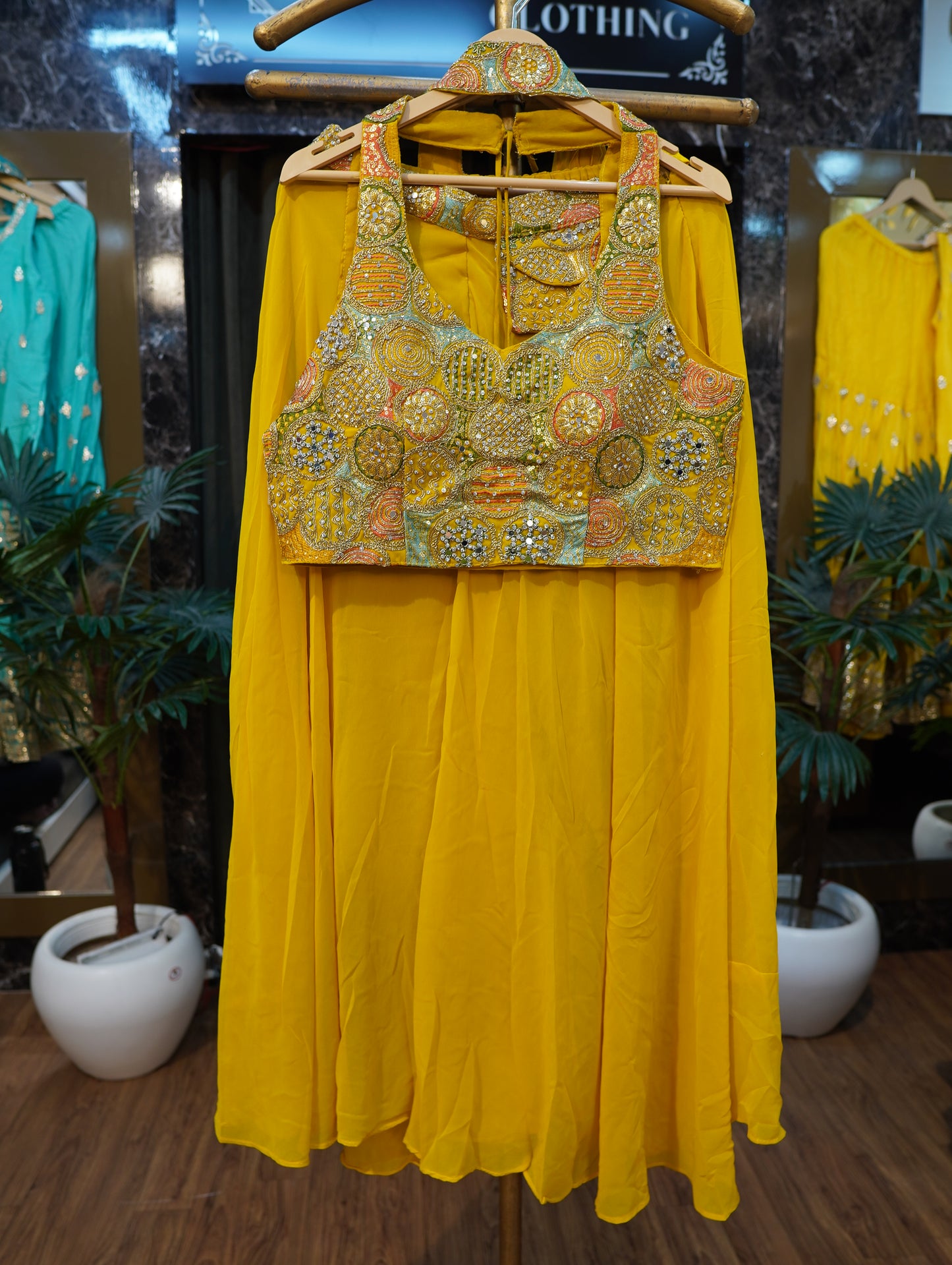 067-156-YELLOW