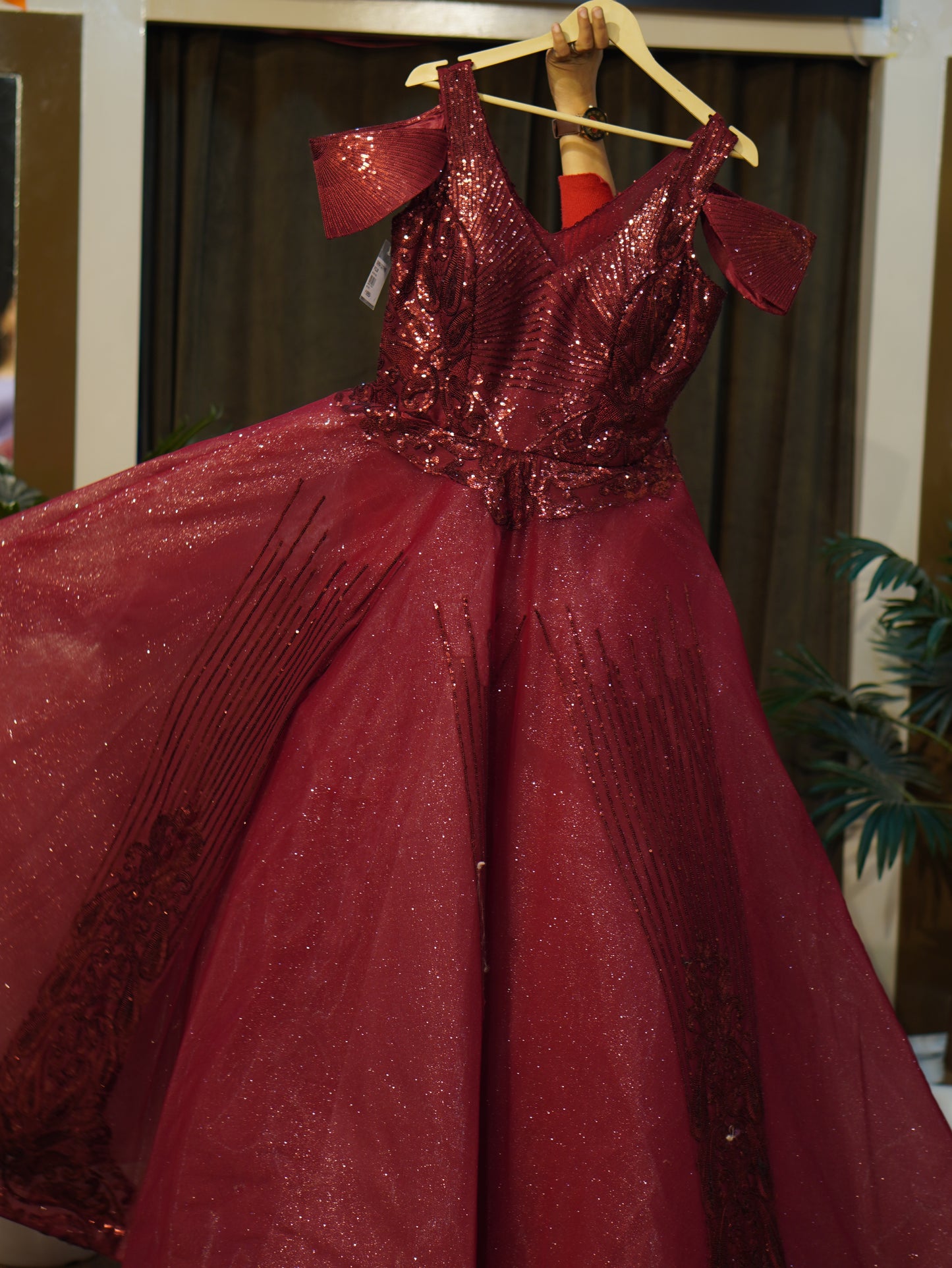 Ethnic Gown (buy online readymade Gowns)