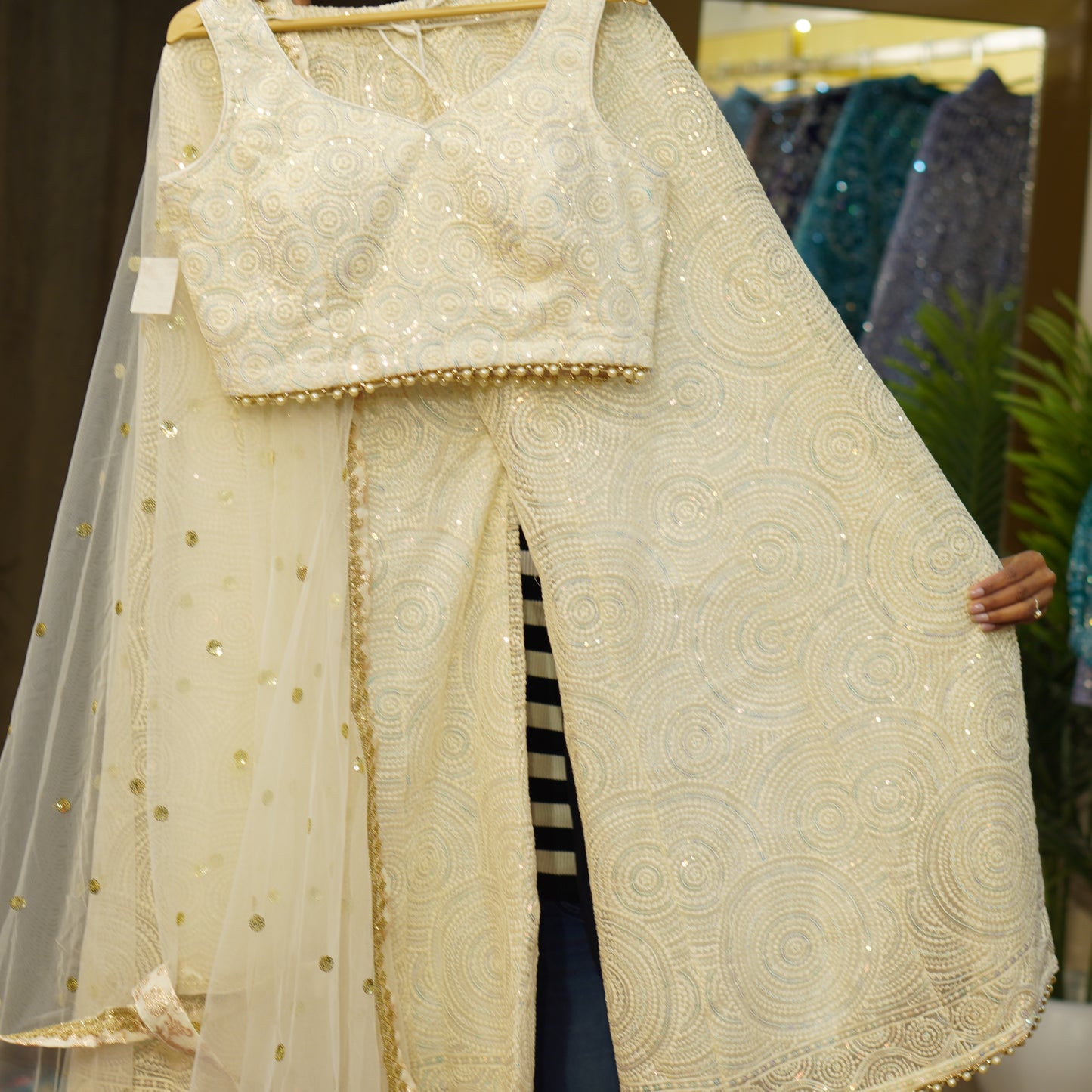 010-GALA P.CHOLI-CREAM