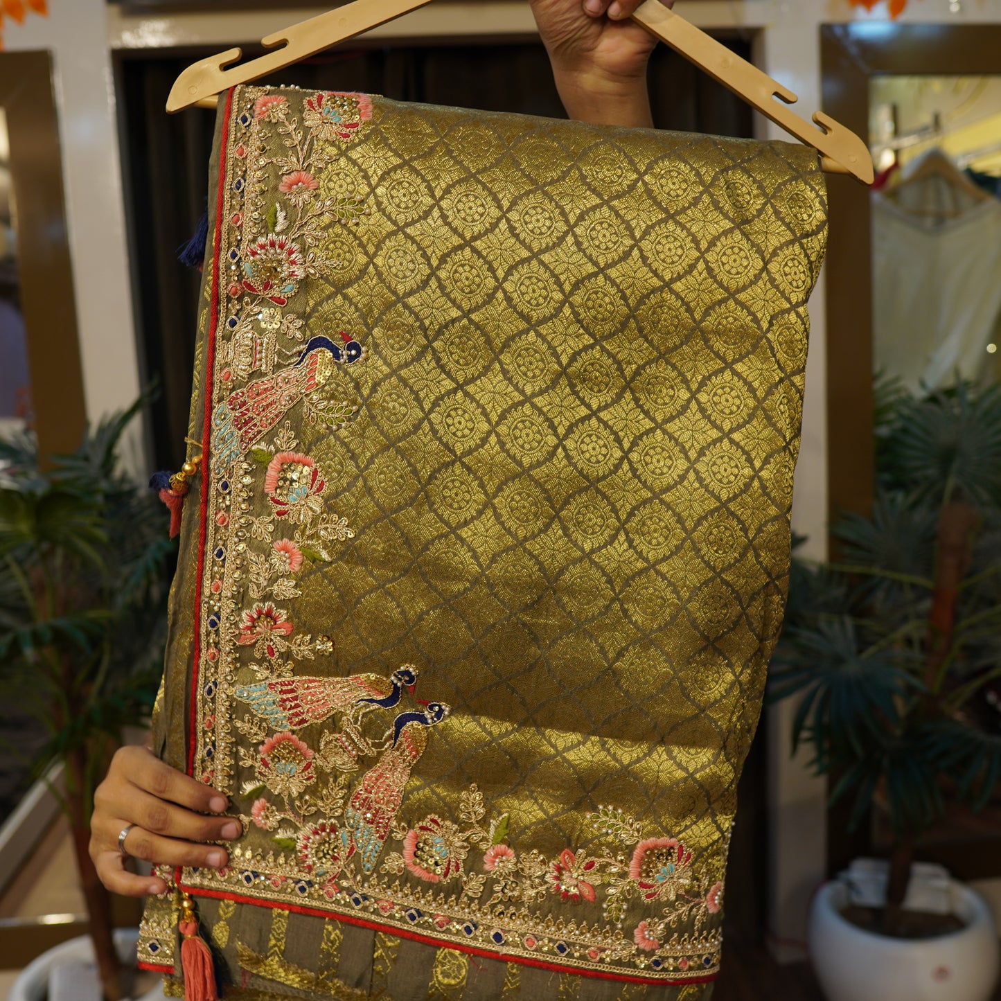 Saree sale online buy latest designer saree