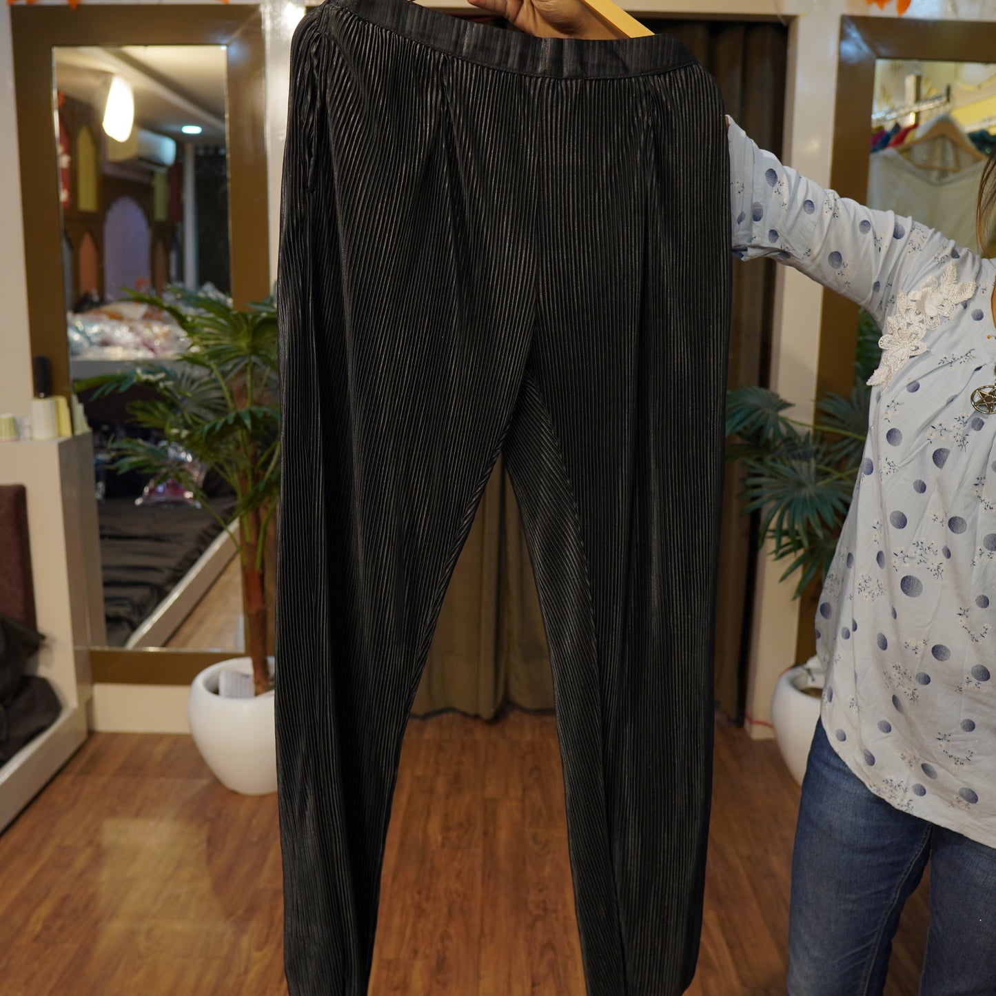 003-AAA-215-BLACK