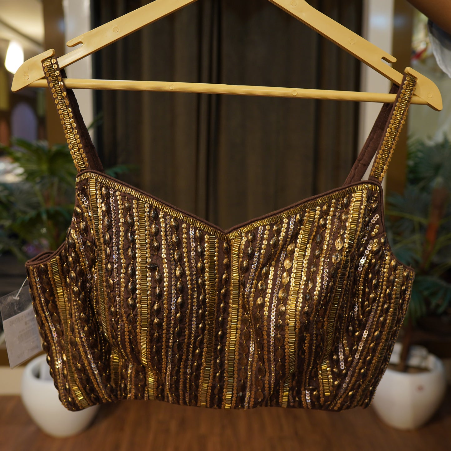 047-A2208-81-BROWN