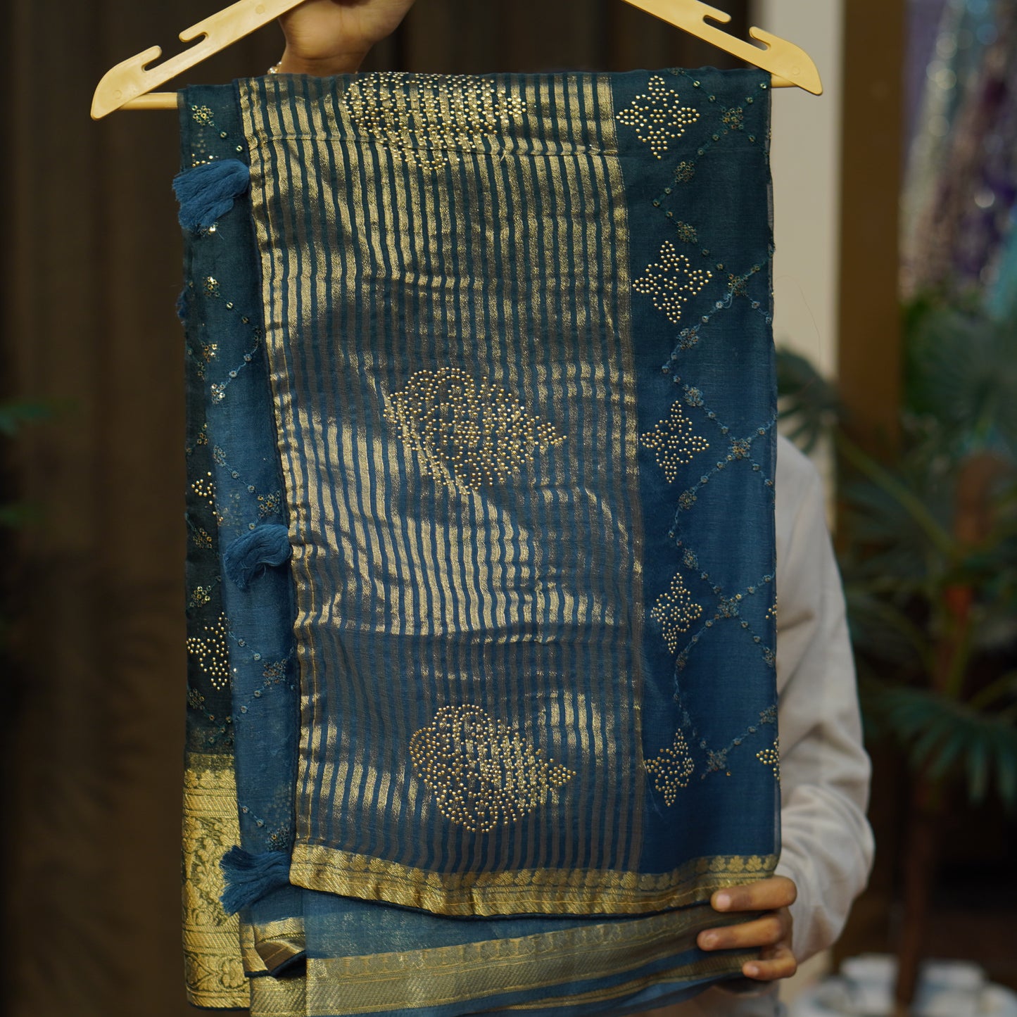 Saree sale online buy latest designer saree
