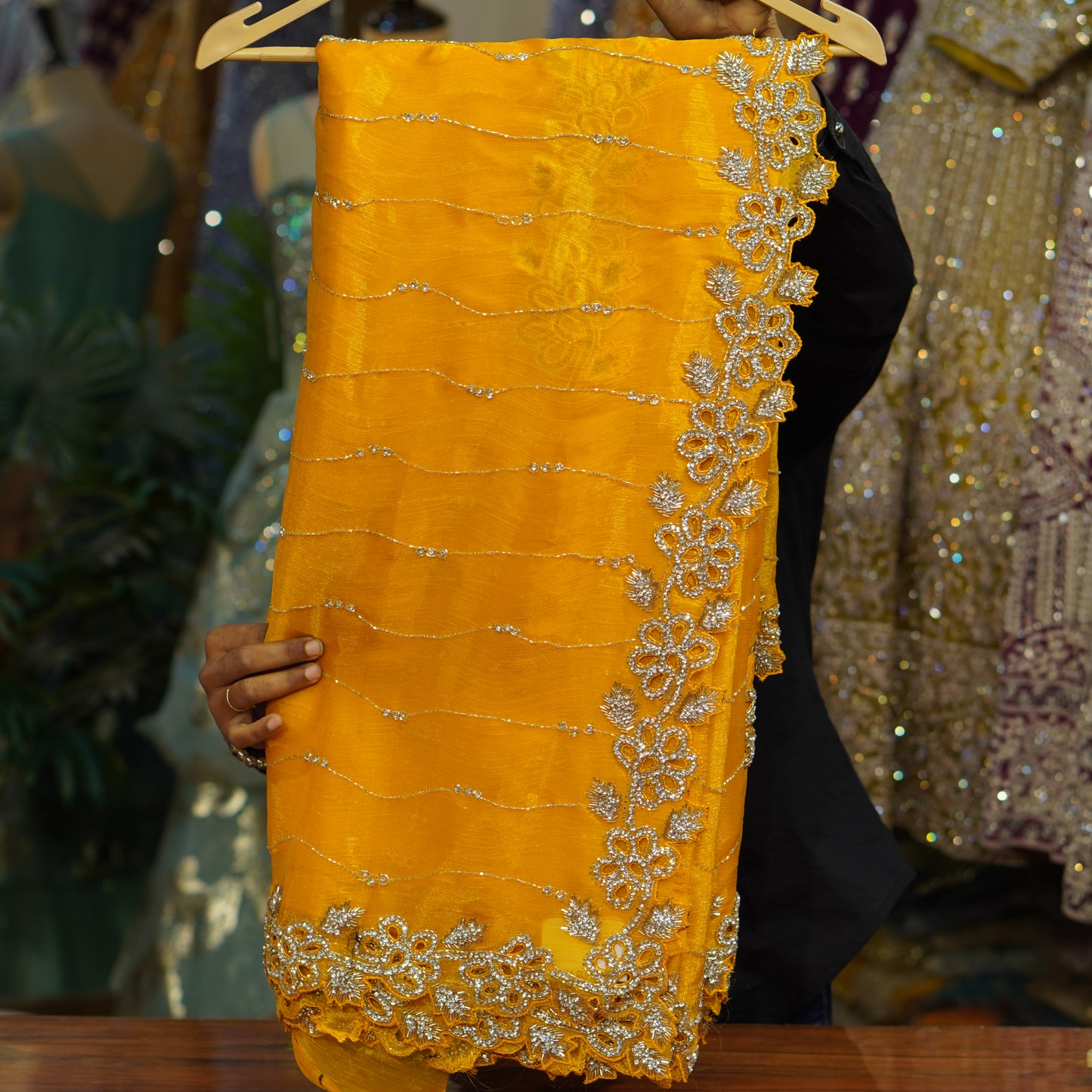Saree sale online buy latest designer saree