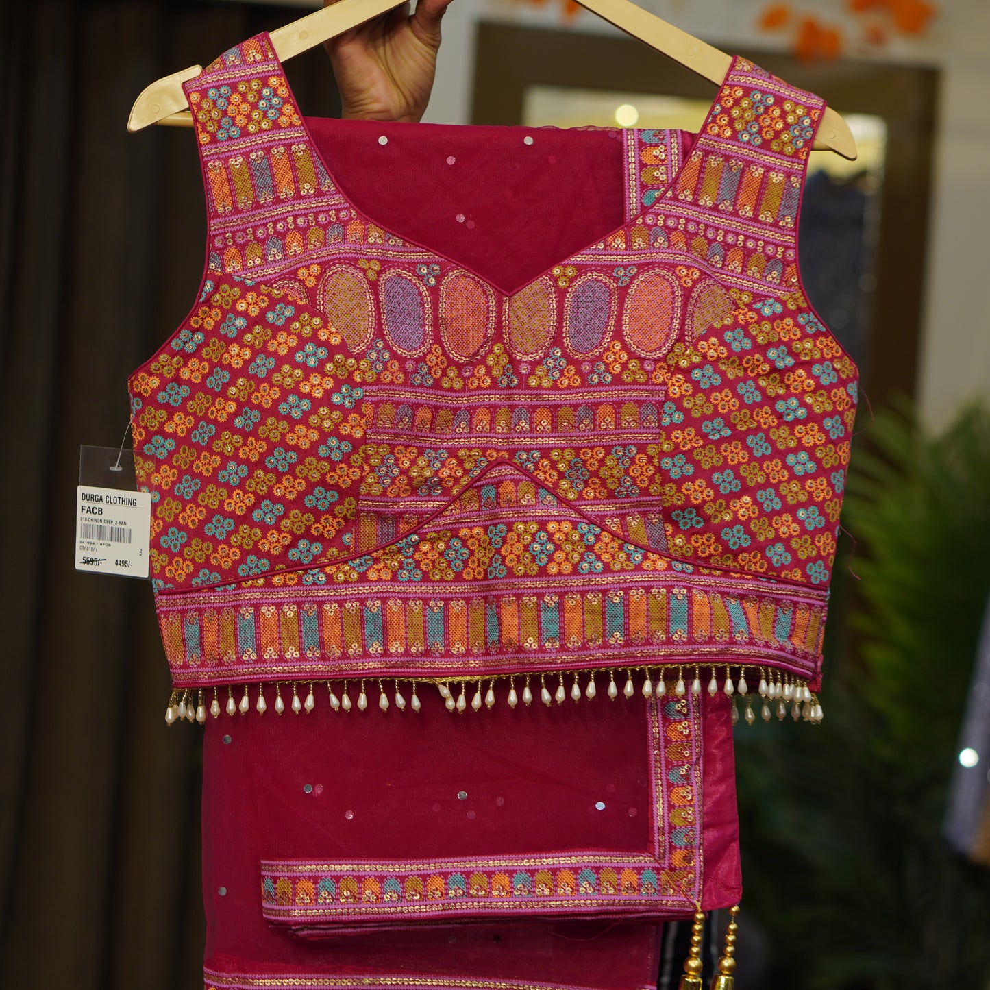 Lehenga set (buy online readymade lehenga choli)