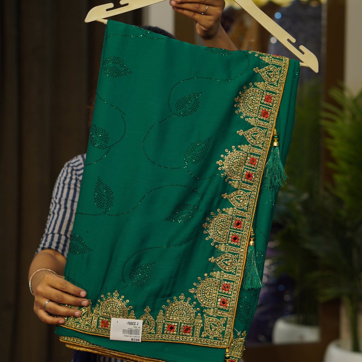 Saree sale online buy latest designer saree