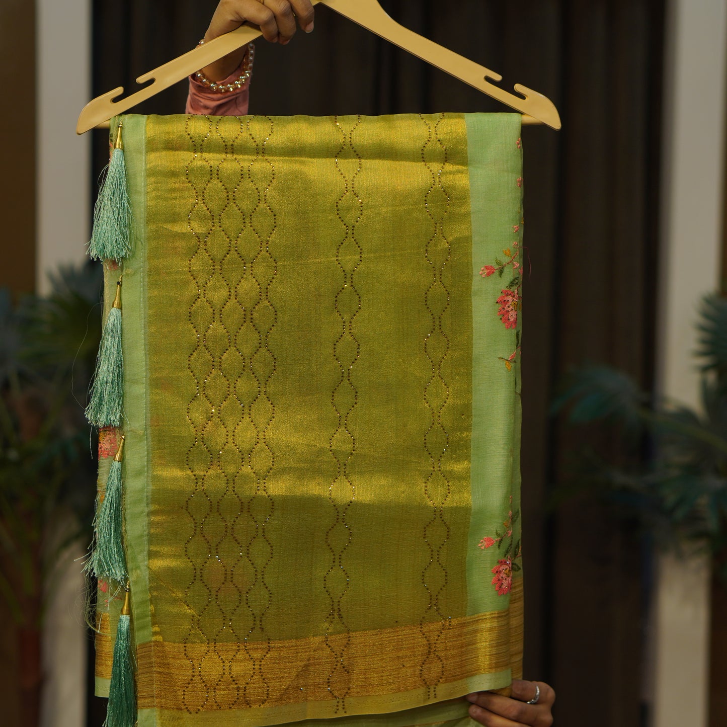 Saree sale online buy latest designer saree