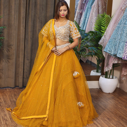 Lehenga set (buy online readymade lehenga choli)
