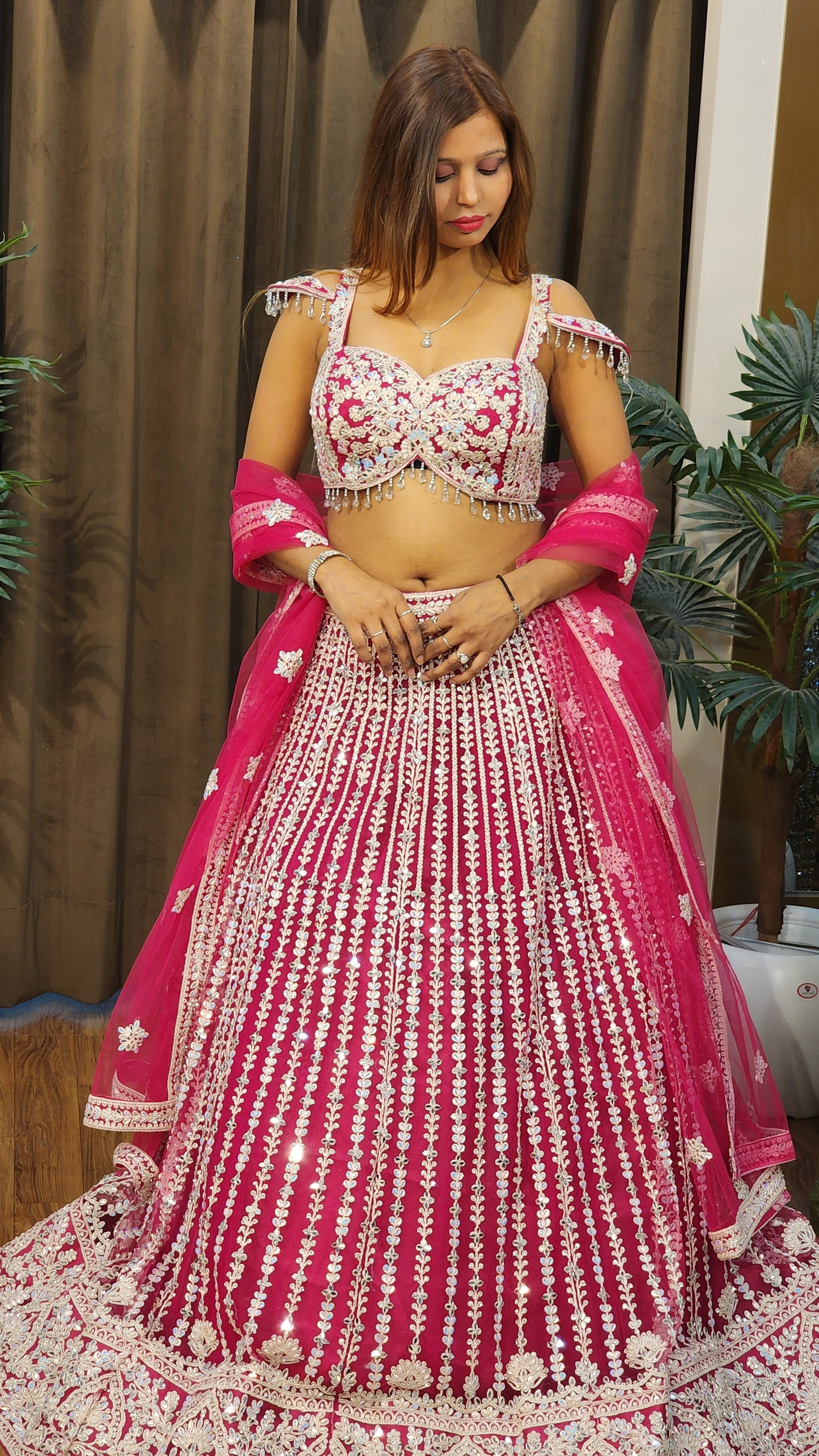 Lehenga set (buy online readymade lehenga choli)