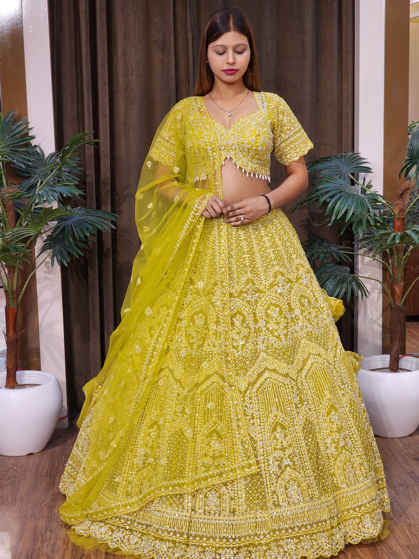 Lehenga set (buy online readymade lehenga choli)