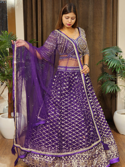 Lehenga set (buy online readymade lehenga choli)