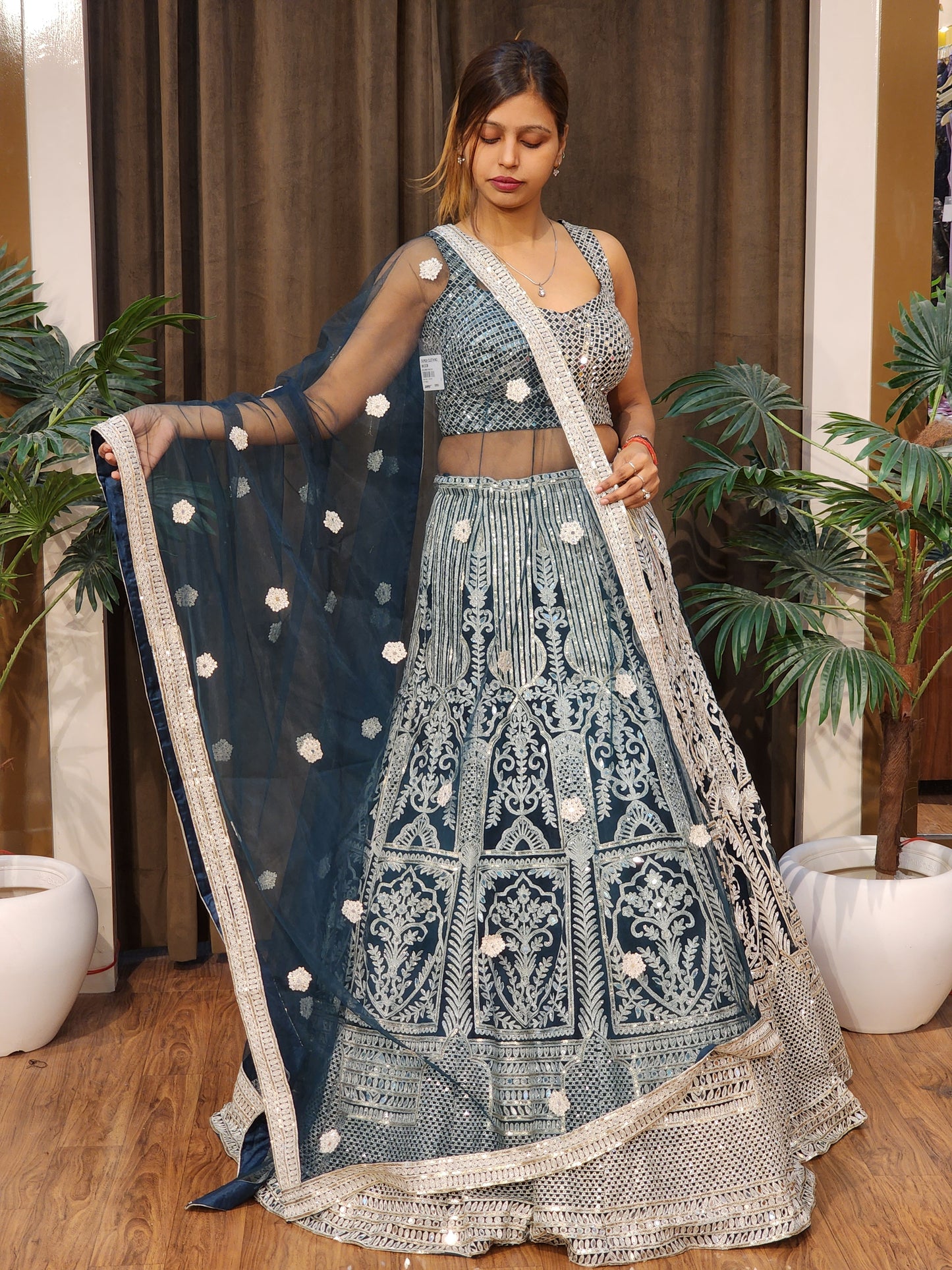 010-JANVI-PEACOCK