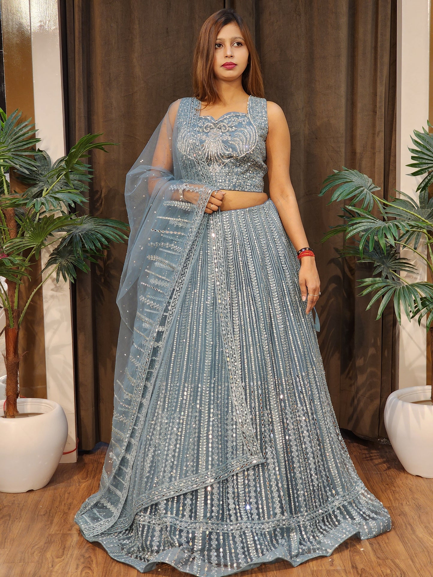 Lehenga set (buy online readymade lehenga choli)