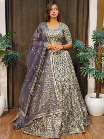 Lehenga set (buy online readymade lehenga choli)