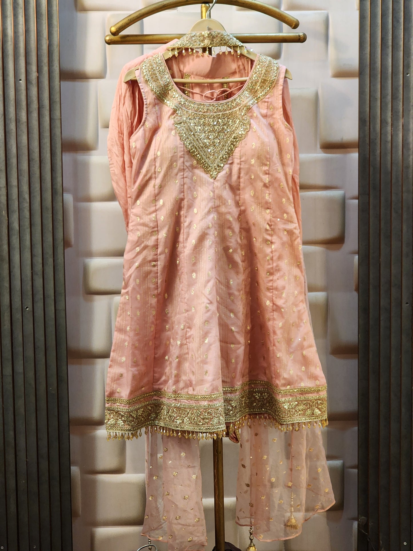 007-3663-PINK