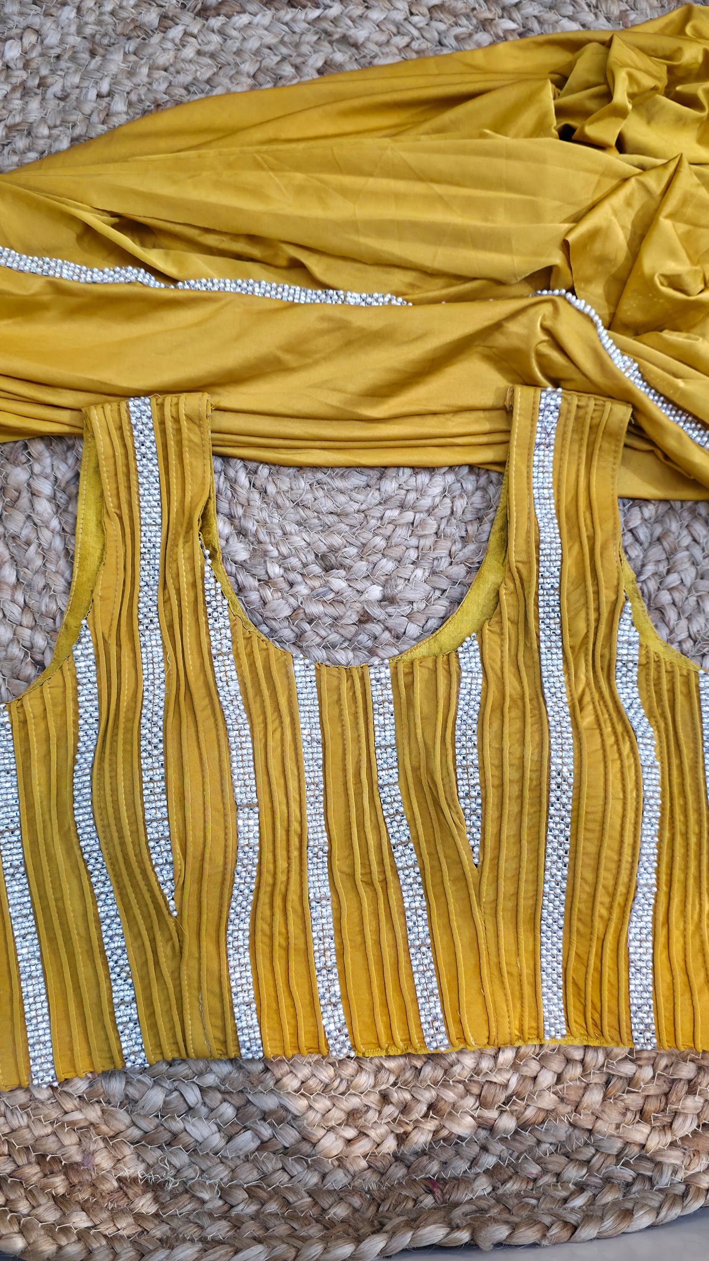 495 saree mustard