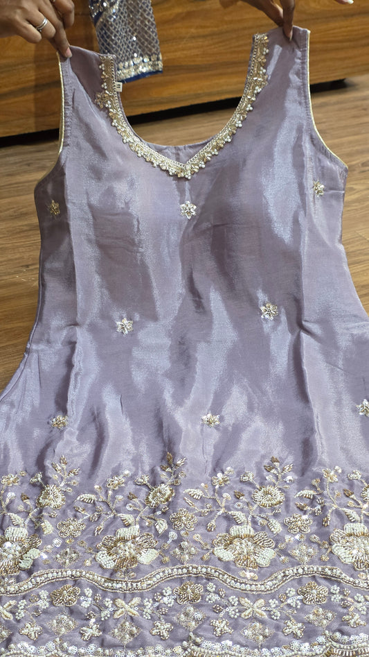 A1 38 size