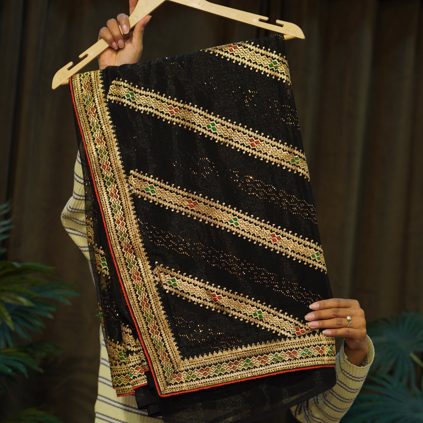 Saree sale online buy latest designer saree