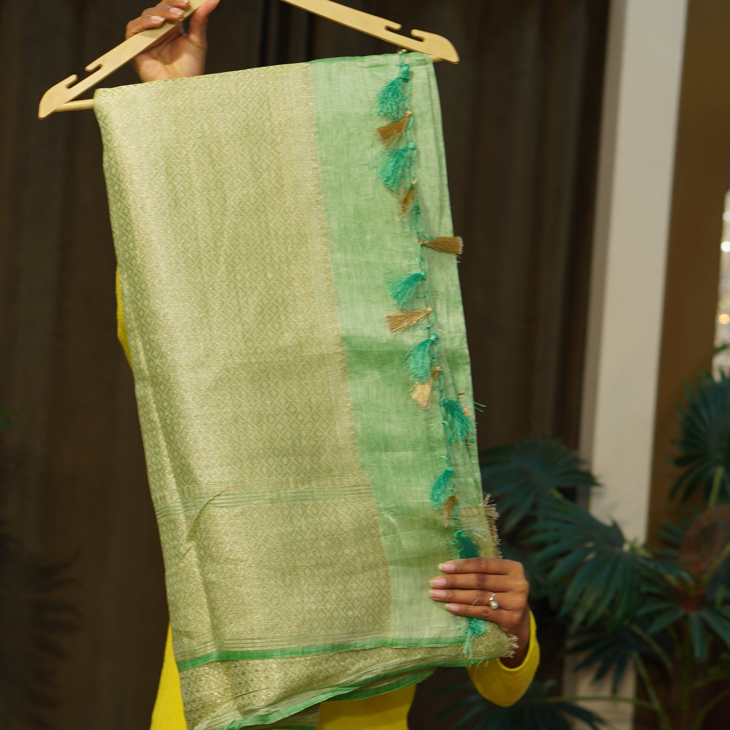 Saree sale online buy latest designer saree