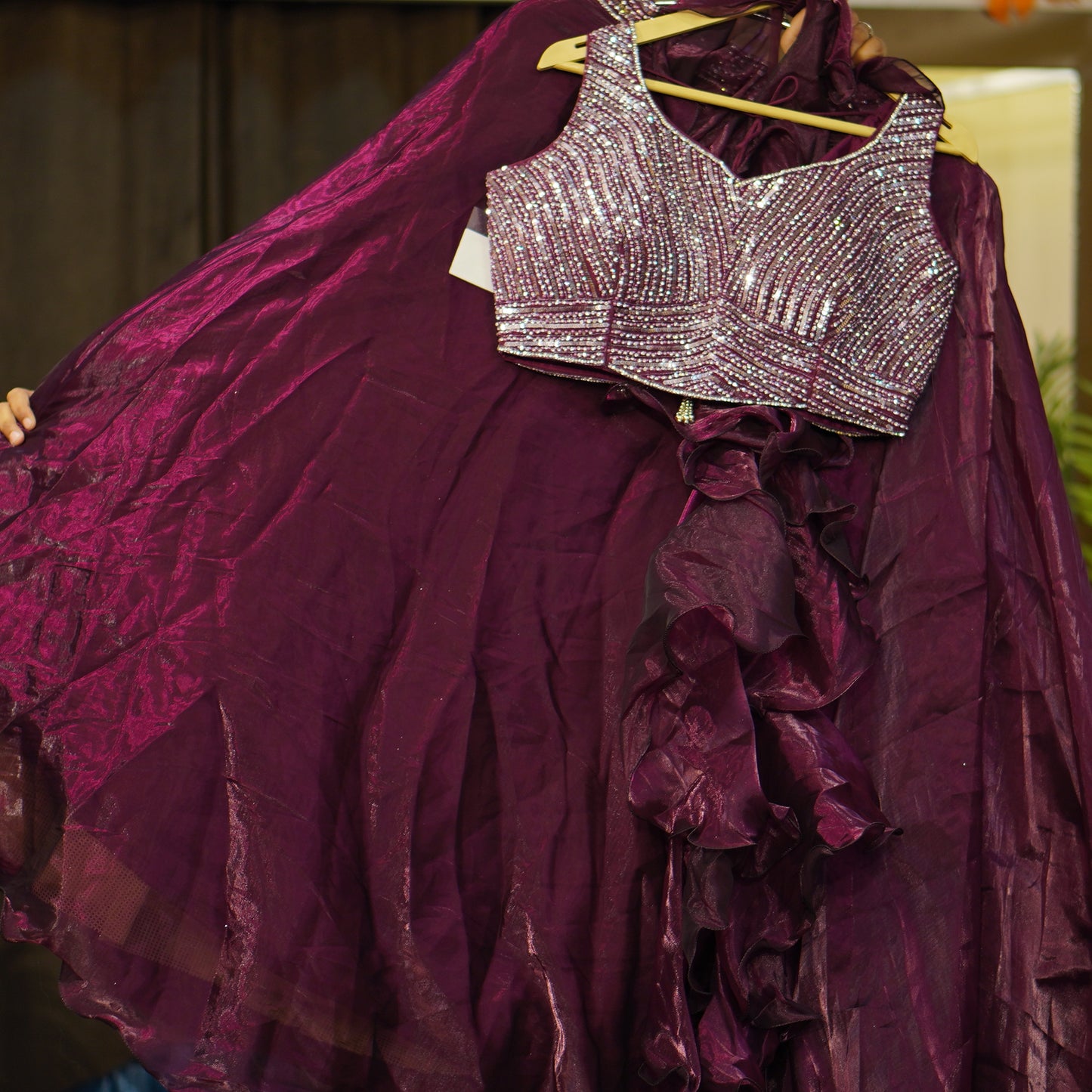 Lehenga set (buy online readymade lehenga choli)