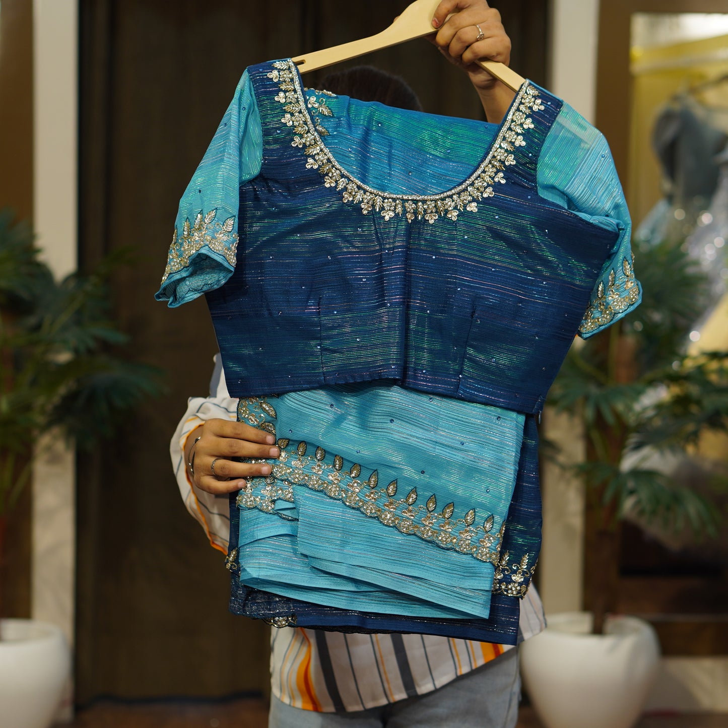 Saree sale online buy latest designer saree