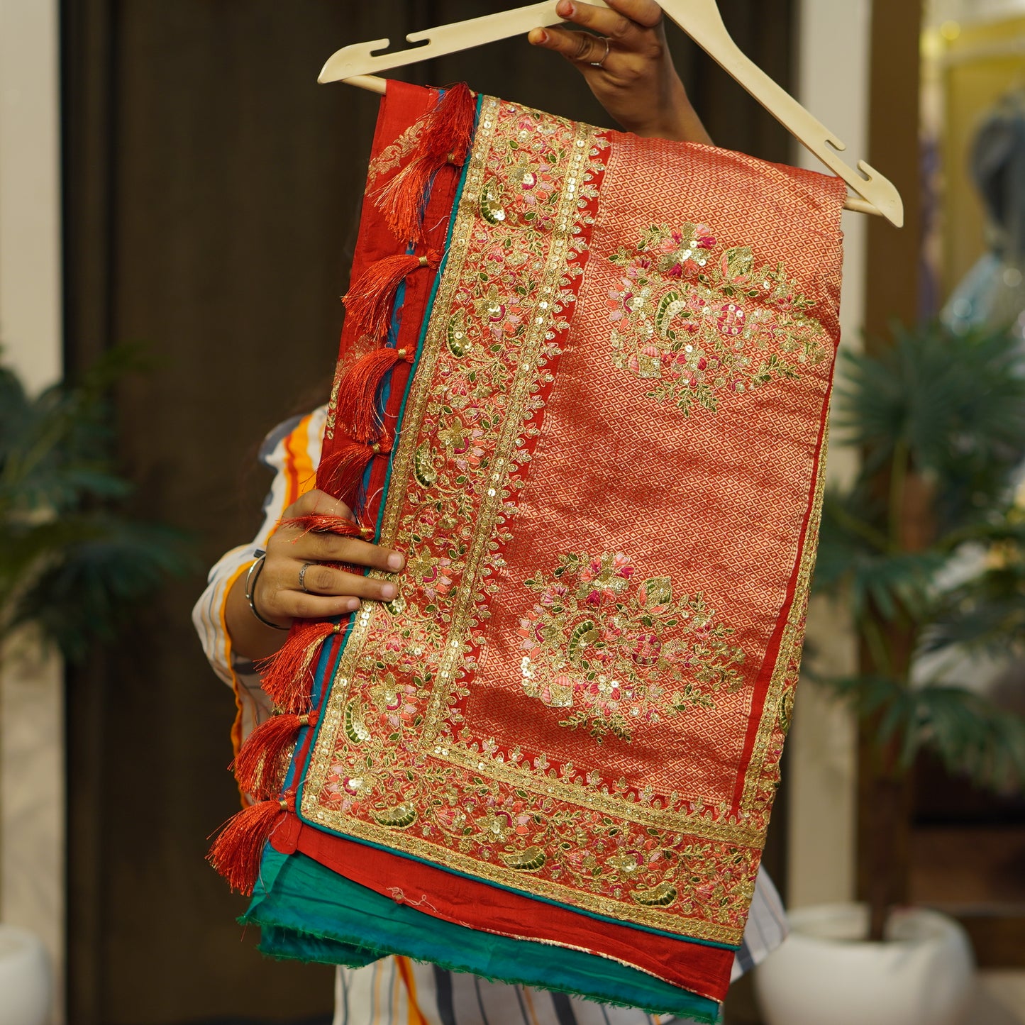 Saree sale online buy latest designer saree