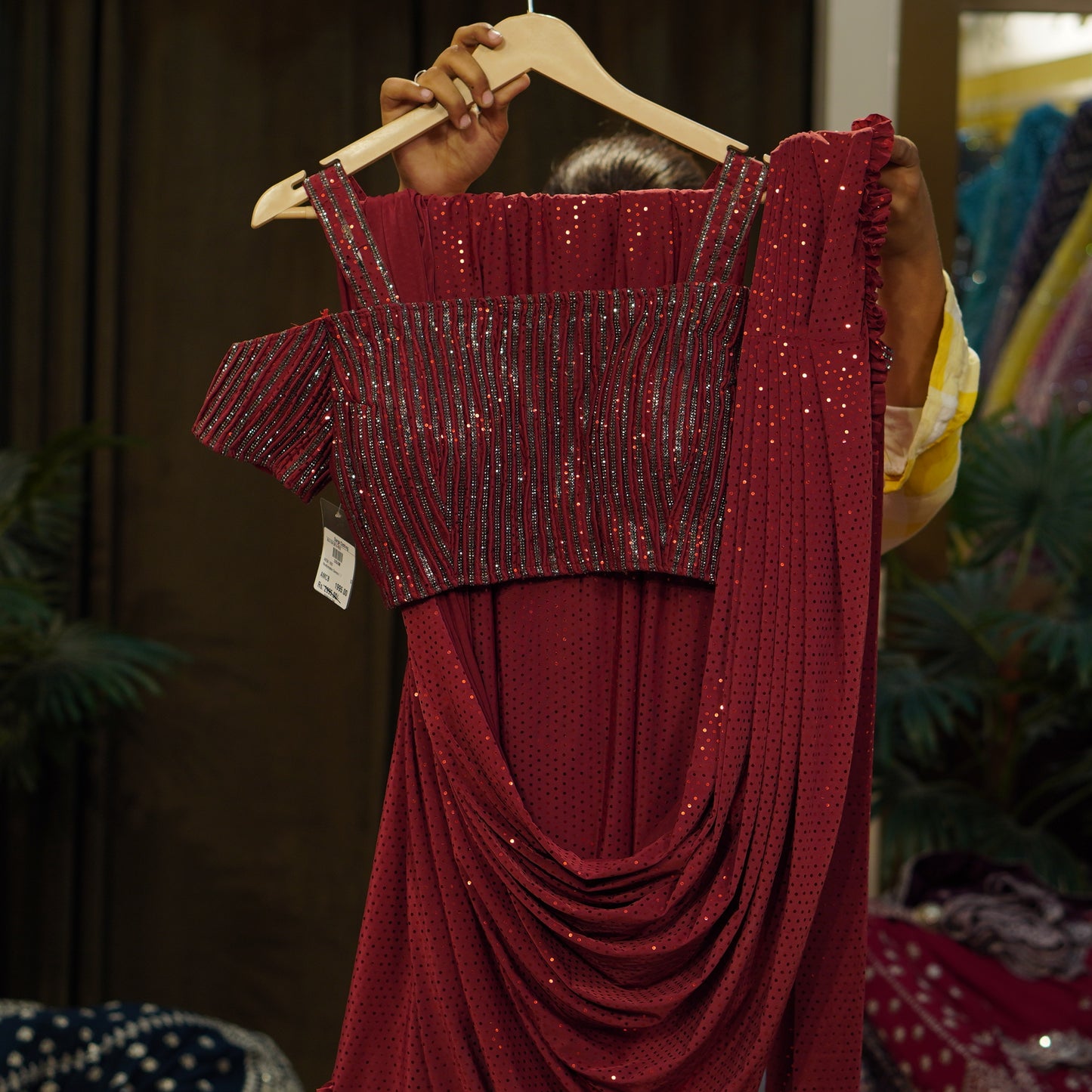 003-ZW-2814-RED