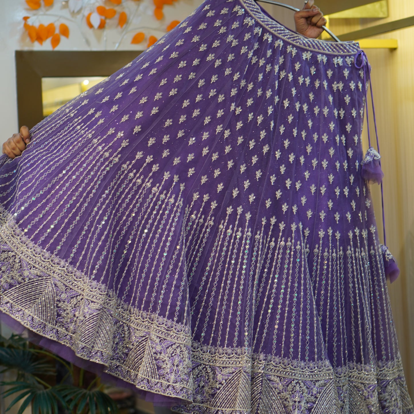 Lehenga set (buy online readymade lehenga choli)