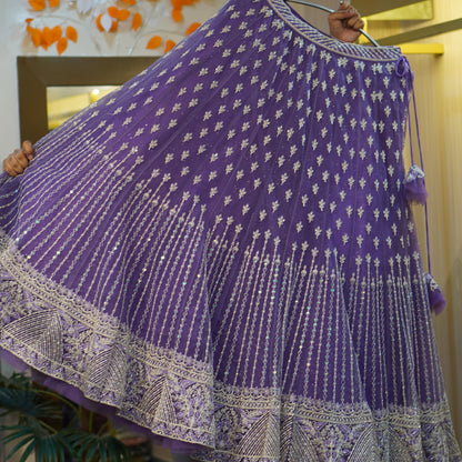 Lehenga set (buy online readymade lehenga choli)