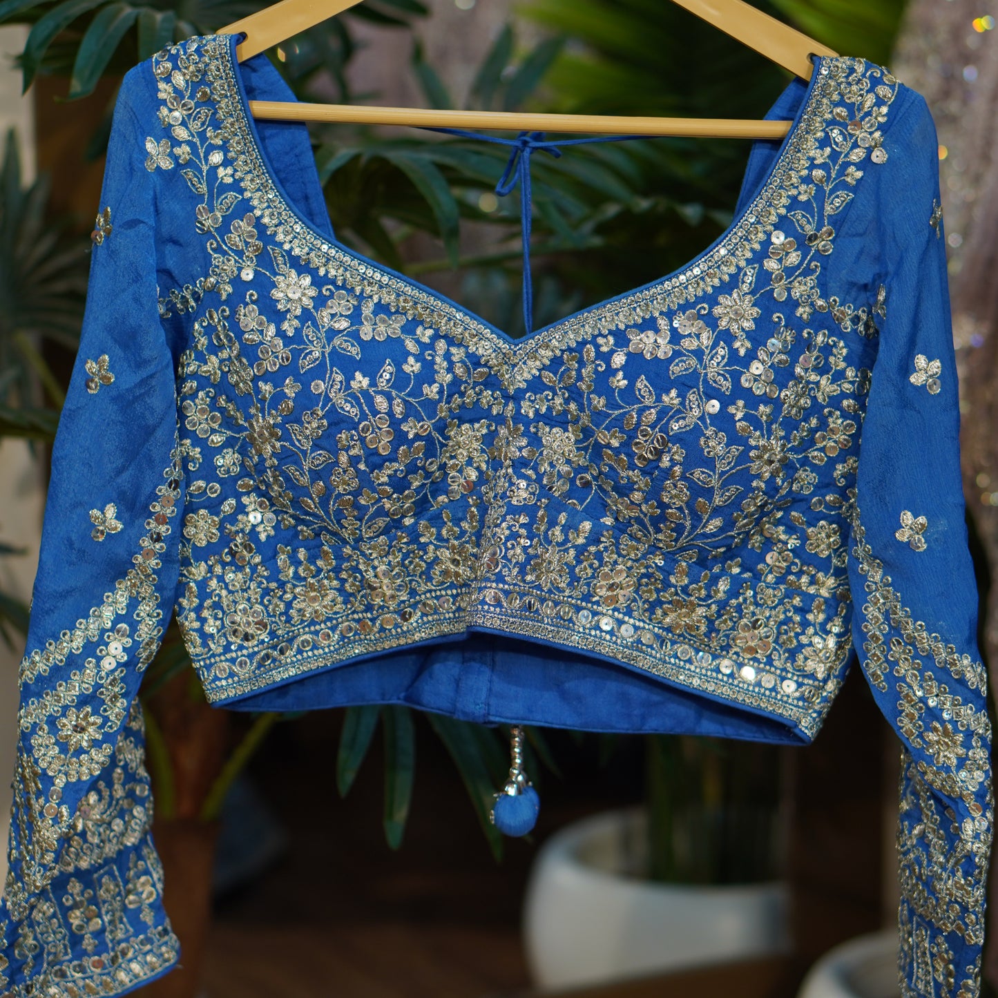 Lehenga set (buy online readymade lehenga choli)