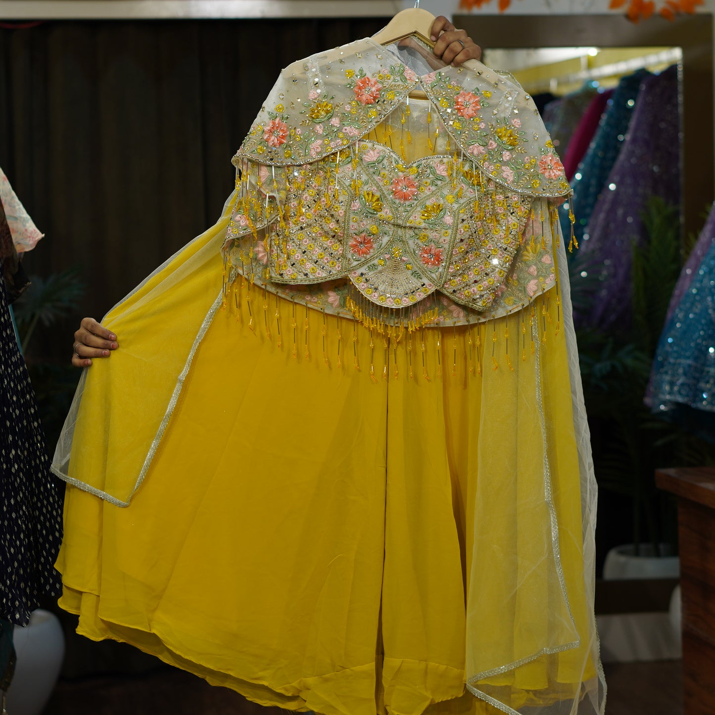 036-VAANI-06-YELLOW