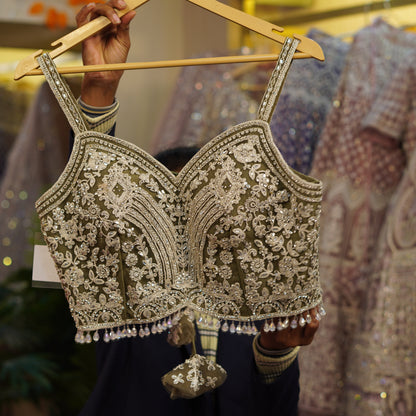 Lehenga set (buy online readymade lehenga choli)