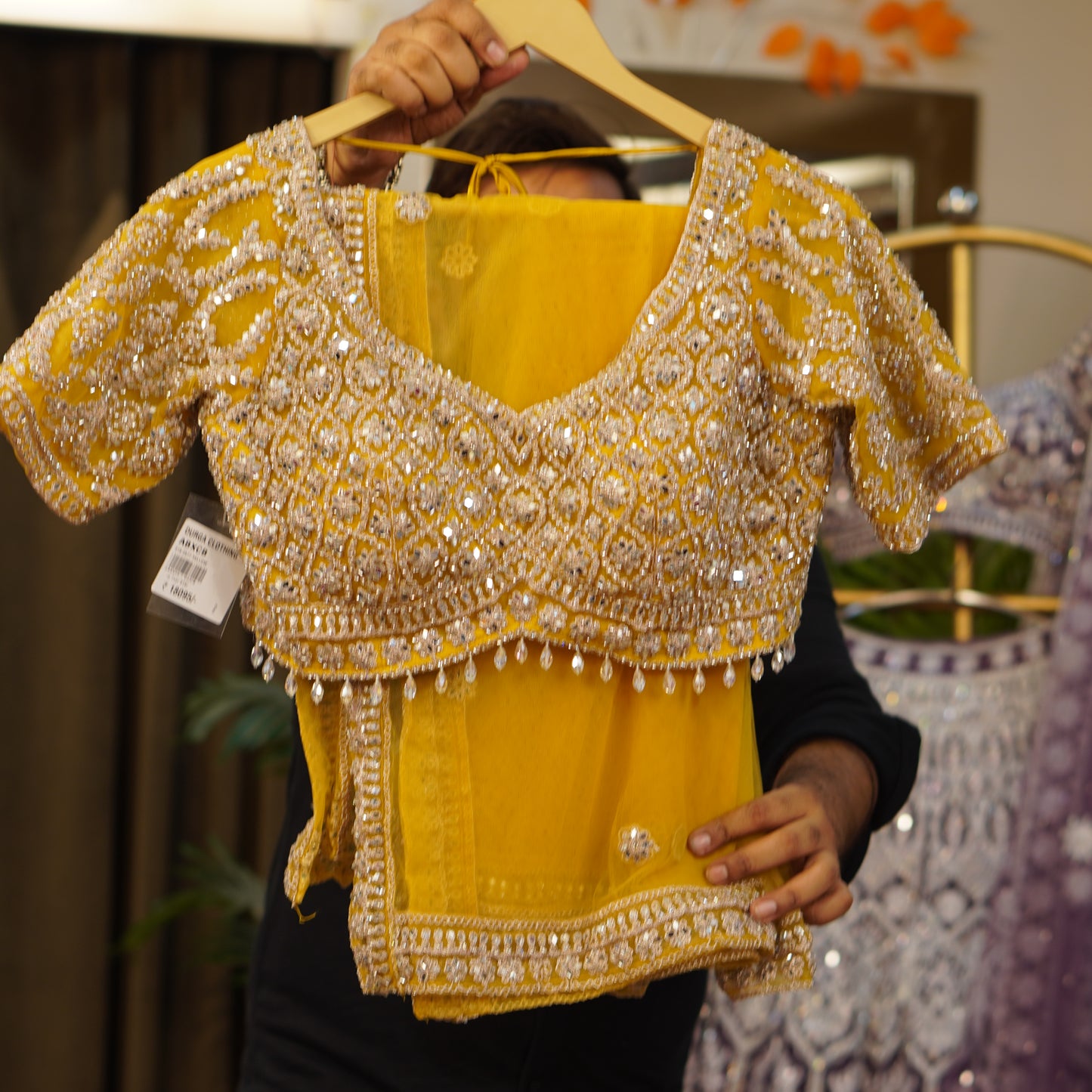 Lehenga set (buy online readymade lehenga choli)