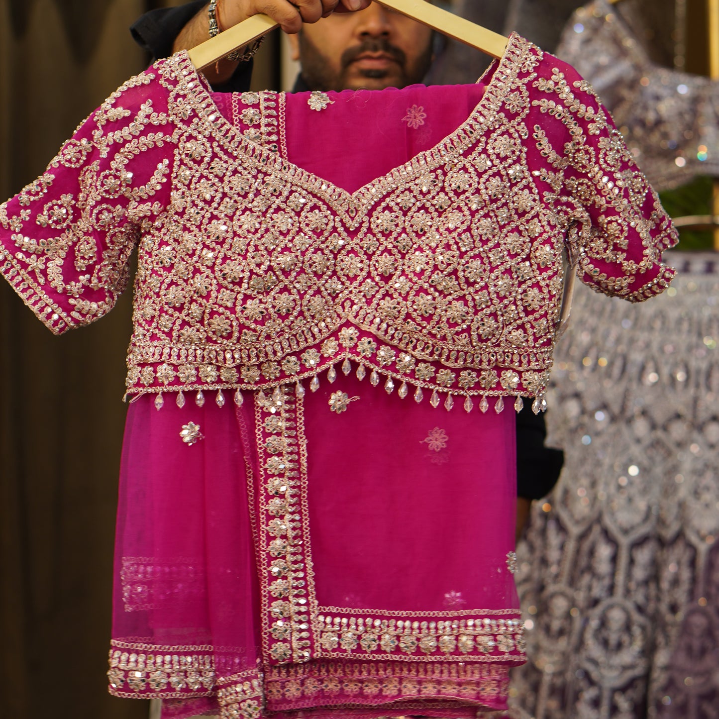 Lehenga set (buy online readymade lehenga choli)
