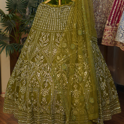 Lehenga set (buy online readymade lehenga choli)