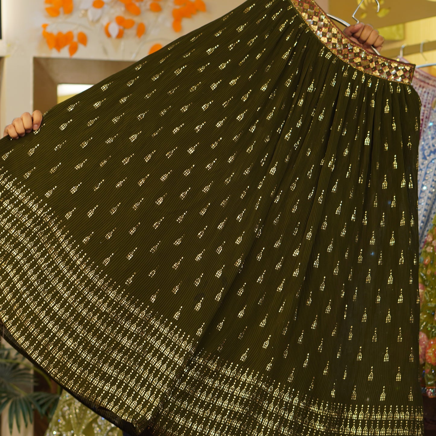 Lehenga set (buy online readymade lehenga choli)