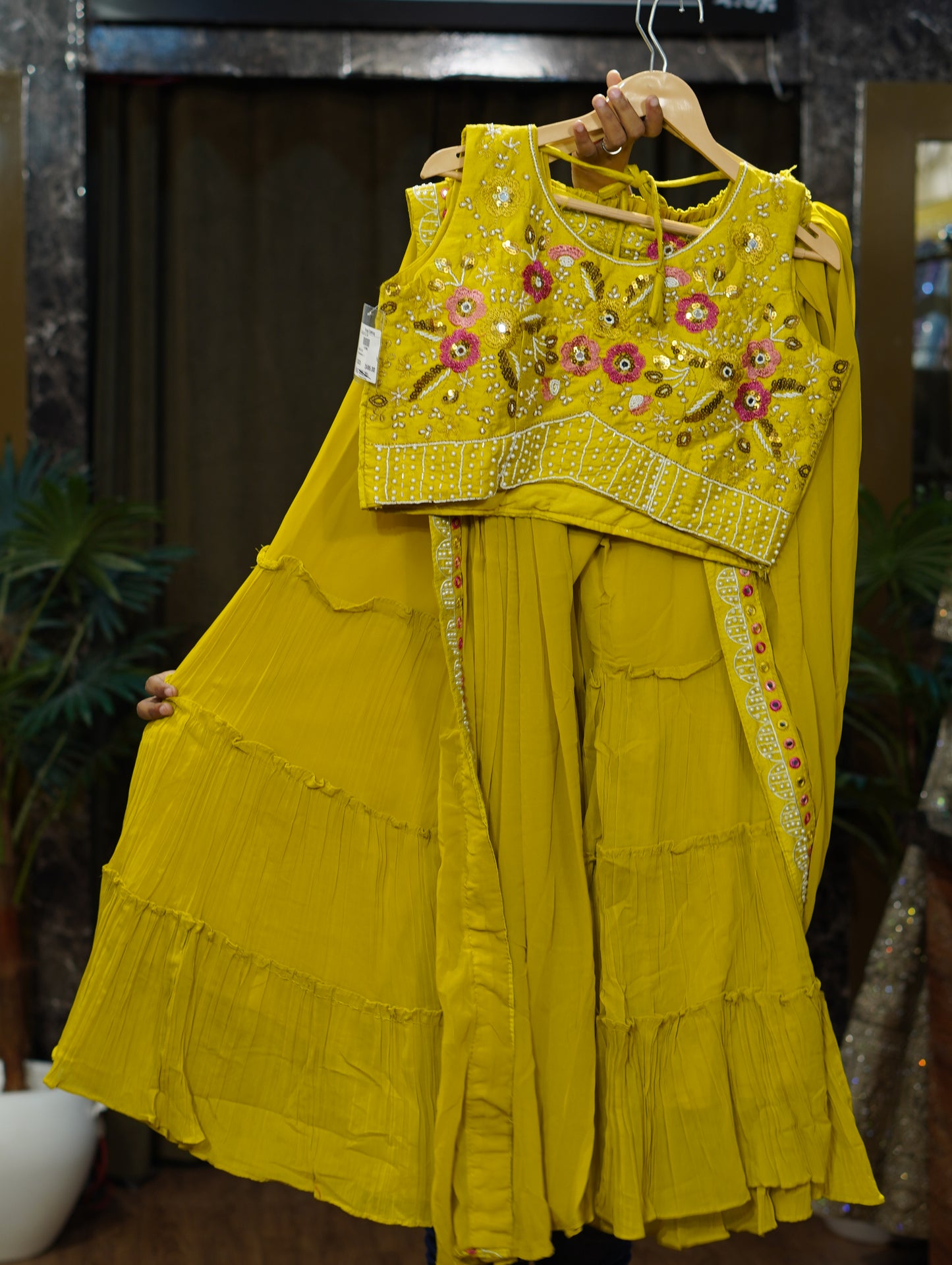 067-502-YELLOW