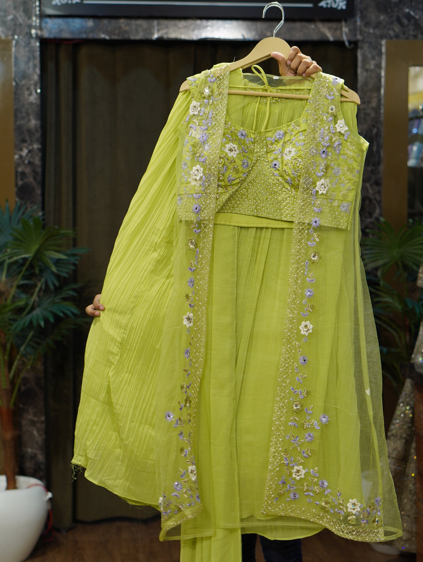 067-16611-GREEN