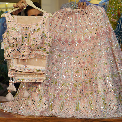 Lehenga set (buy online readymade lehenga choli)