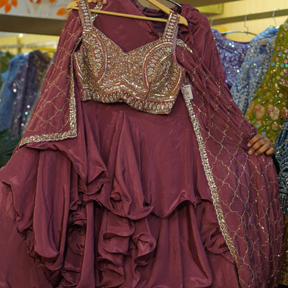 Lehenga set (buy online readymade lehenga choli)