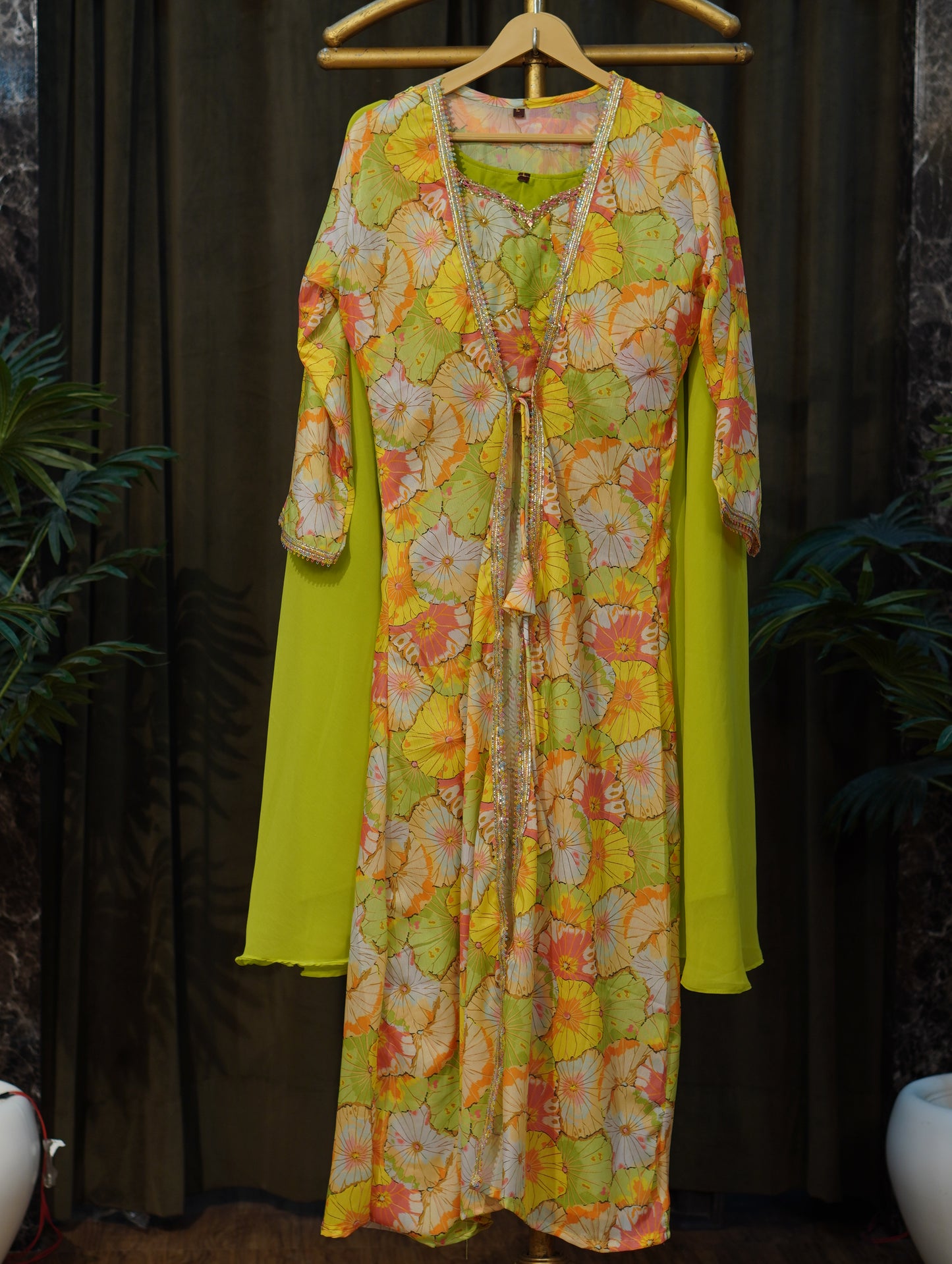 067-571-GREEN